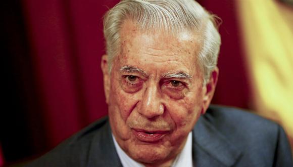 Vargas Llosa se estren&oacute; en el periodismo en &quot;La Cr&oacute;nica&quot;. &quot;El peligro del periodismo viene desde dentro&quot;, dijo (Foto: Christian Ugarte)