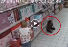 YouTube: 'mujer poseída' en un supermercado en China atemorizó Internet
