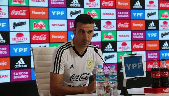Walter Samuel, Roberto Ayala y Diego Placente liderarán el cuerpo técnico de Argentina ante Chile. (Foto: Twitter @Argentina)