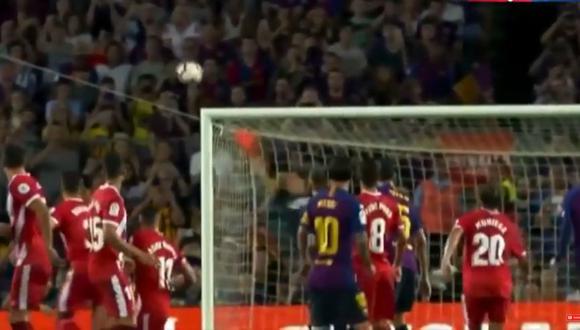 Lionel Messi ejecutó de forma grandiosa un tiro libre en el duelo entre Barcelona vs. Girona. El disparo de 'Lio' impactó en el vértice del arco visitante (Foto: captura de pantalla)