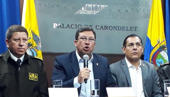 En una rueda de prensa, el ministro del Interior, César Navas, confirmó la convocatoria al máximo organismo de seguridad de Ecuador. (Foto: Twitter/@ComunicacionEc)