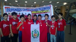 Escolares ganan seis medallas en Olimpiada de matemática