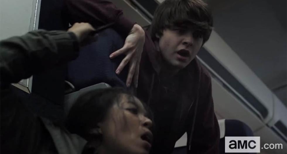 Michelle Ang es Charlie y Brendan Meyer es Jake en 'Fear the Walking Dead: Flight 462' (Foto: AMC)