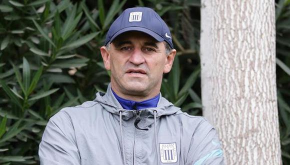 Carlos Bustos dejó ser entrenador de Alianza Lima. (Foto: Alianza Lima)