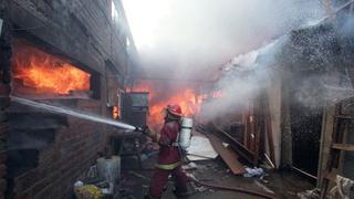 Callao: incendio consumió precarias viviendas a espaldas del Poder Judicial