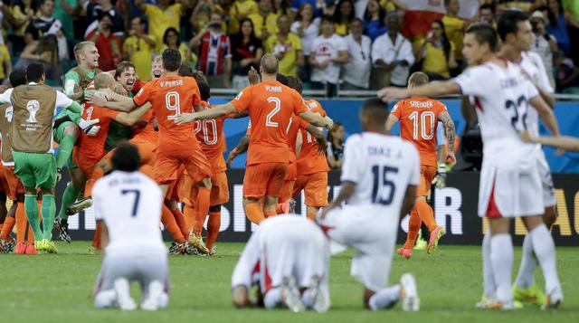 La desazón de la sorprendente Costa Rica tras caer ante Holanda - 1