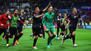 Albania ganó 1-0 a Rumanía y espera milagro en Eurocopa 2016