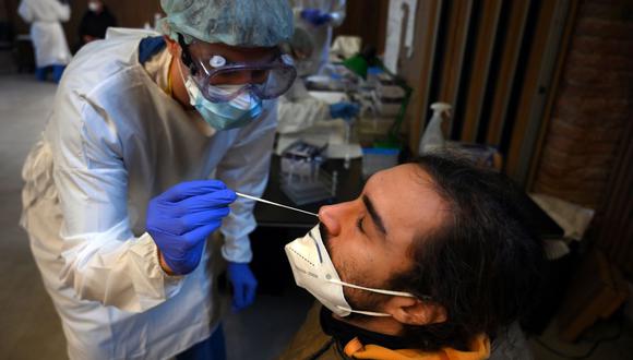 Coronavirus en España | Últimas noticias | Último minuto: reporte de infectados y muertos hoy, martes 29 de diciembre del 2020 | Covid-19 | (Foto: LLUIS GENE / AFP).