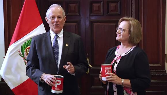 El presidente, acompañado de su esposa Nancy Lange, expresó su apoyo a la campaña 'Ponle Corazón' (Captura de pantalla).
