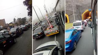 San Juan de Lurigancho: reportan congestión vehicular en túnel Santa Rosa por cierre de Av. Abancay | VIDEO