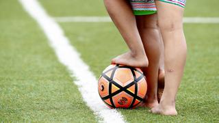 Niñas de pueblos originarios muestran sus mejores dotes para el fútbol en los Juegos Deportivos Escolares