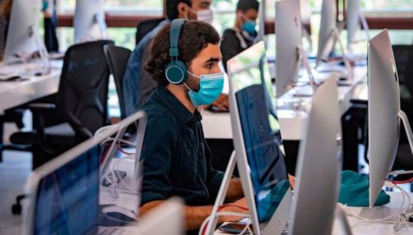 Conseguir el primer trabajo puede ser el mayor desafío para un programador recién iniciado. (Foto: Getty Images)