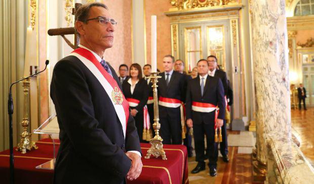 La aprobación del presidente Martín Vizcarra ahora es de 42%. (Foto: Presidencia de la República)