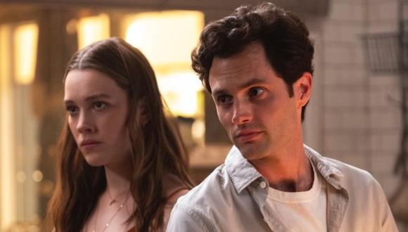 Victoria Pedretti y Penn Badgley en la segunda temporada de 'You. Foto: Netflix