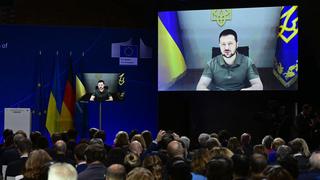 Ucrania pide 38.000 millones de dólares en ayuda financiera y Rusia bombardea Bajmut