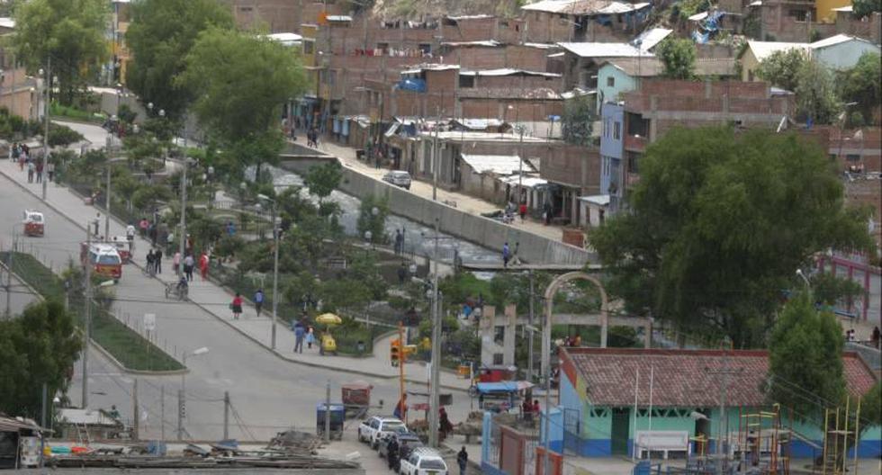 Los traslados se financian con el dinero del canon o sus excedentes, aunque se puede solicitar la intervenci&oacute;n del Gobierno. (Foto: Andina)