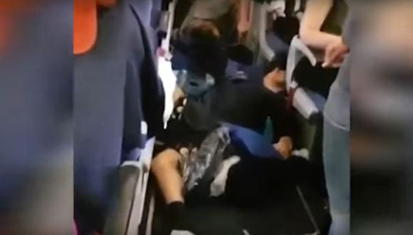 Pánico en el cielo: 27 heridos por turbulencia en avión [VIDEO]