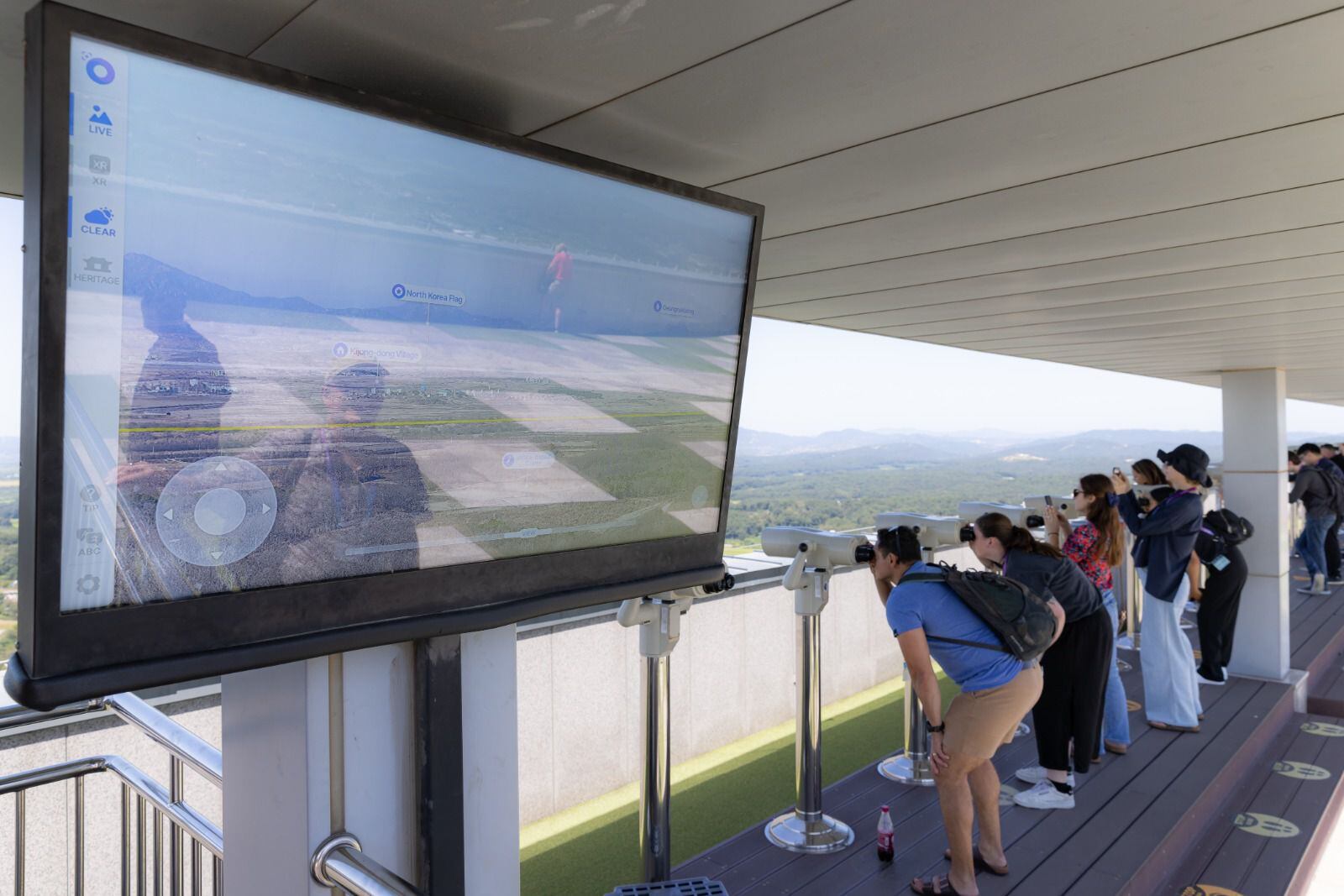 The Dora Observatory is very popular with tourists visiting the DMZ and its surrounding areas.  Binoculars allow you to get a better view of North Korea.  (Photo: Korean Culture and Information Service -KOCIS)