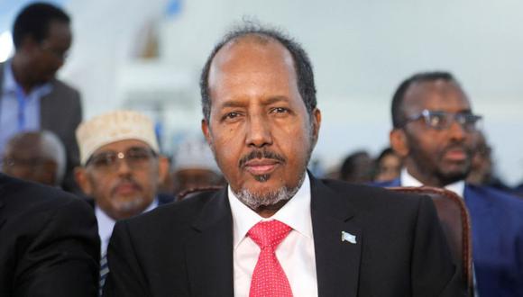 Hassan Sheikh Mohamud, expresidente somalí y candidato a las elecciones presidenciales de 2022, durante la primera ronda de votación en Mogadishu, Somalia.