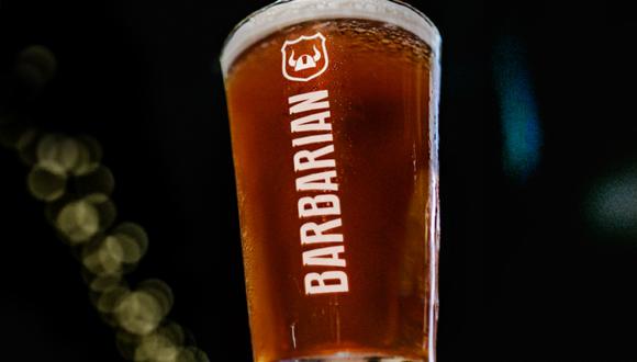 Como parte de sus ‘Best Practices’, la marca de cervezas artesanales Barbarian presentó la tercera cerveza hecha por su equipo: “La Hardcore”, un barril de 20 litros de cerveza que se vende en su local ubicado en el C.C. Jockey Plaza.