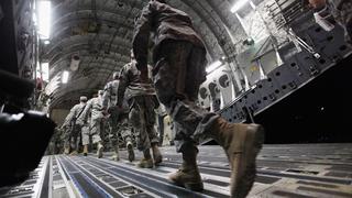 EE.UU. anuncia el retiro de tropas de Afganistán hasta dejar a 2.500 soldados, el número más bajo en casi 20 años