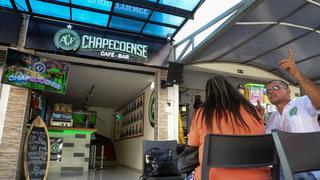 Chapecoense: el bar que se abrió en Medellín en honor al equipo