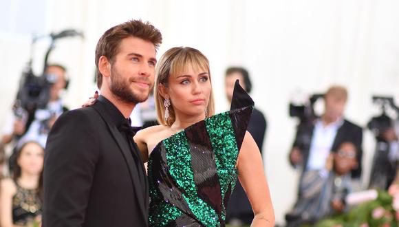 Liam Hemsworth y Miley Cyrus. (Foto: AFP)