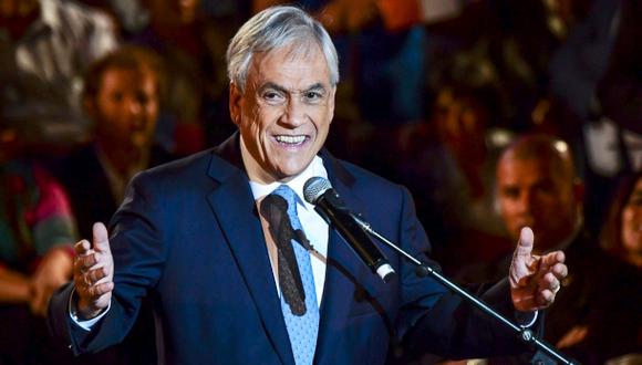 Piñera arremete contra Bachelet al ser proclamado candidato