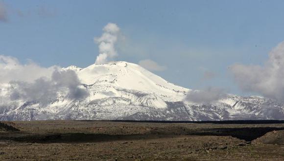 Volcán Sabancaya aumentó su actividad explosiva. (Foto referencial: El Comercio)