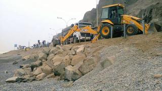 Marina negó haber autorizado colocación de rocas en La Pampilla